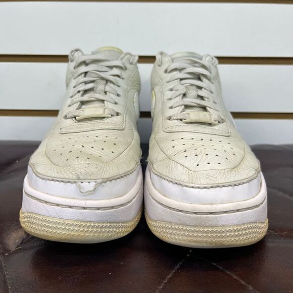 Nike Womens AF1 Low Jester XX Reimagined Triple White Size US 8.5 AO1220-100 - Picture 3 of 7